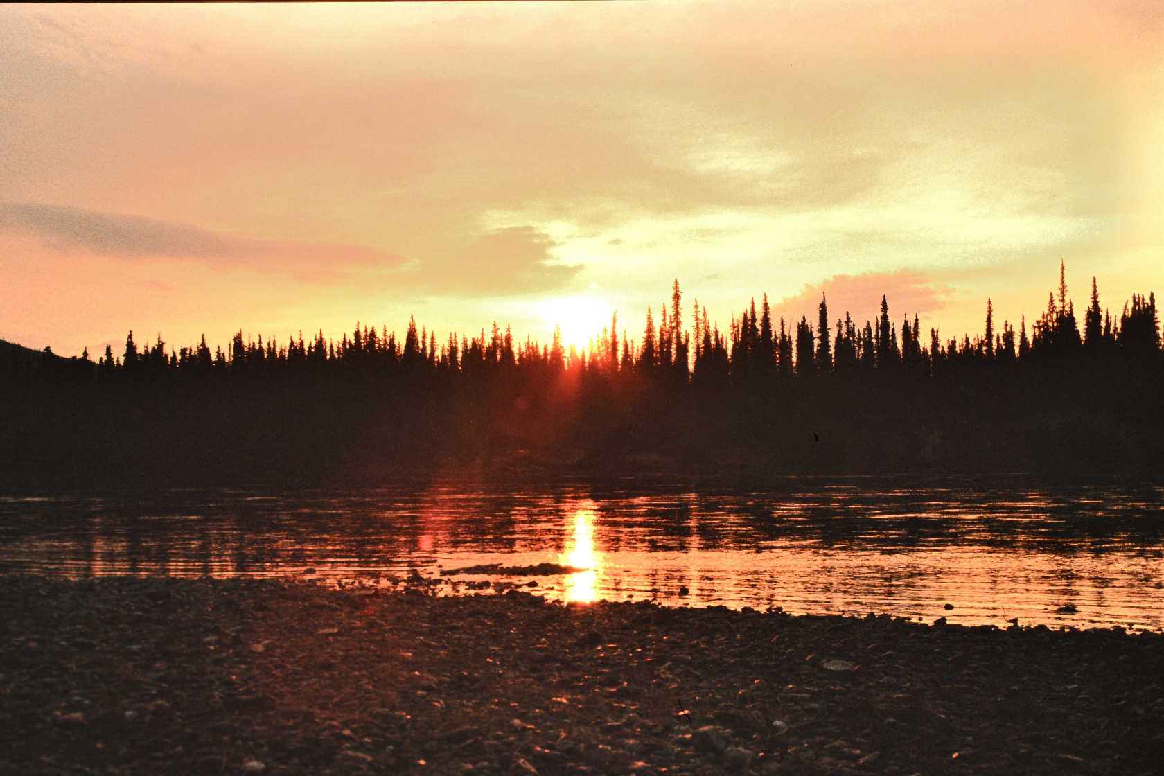Sonnenuntergang am Yukon